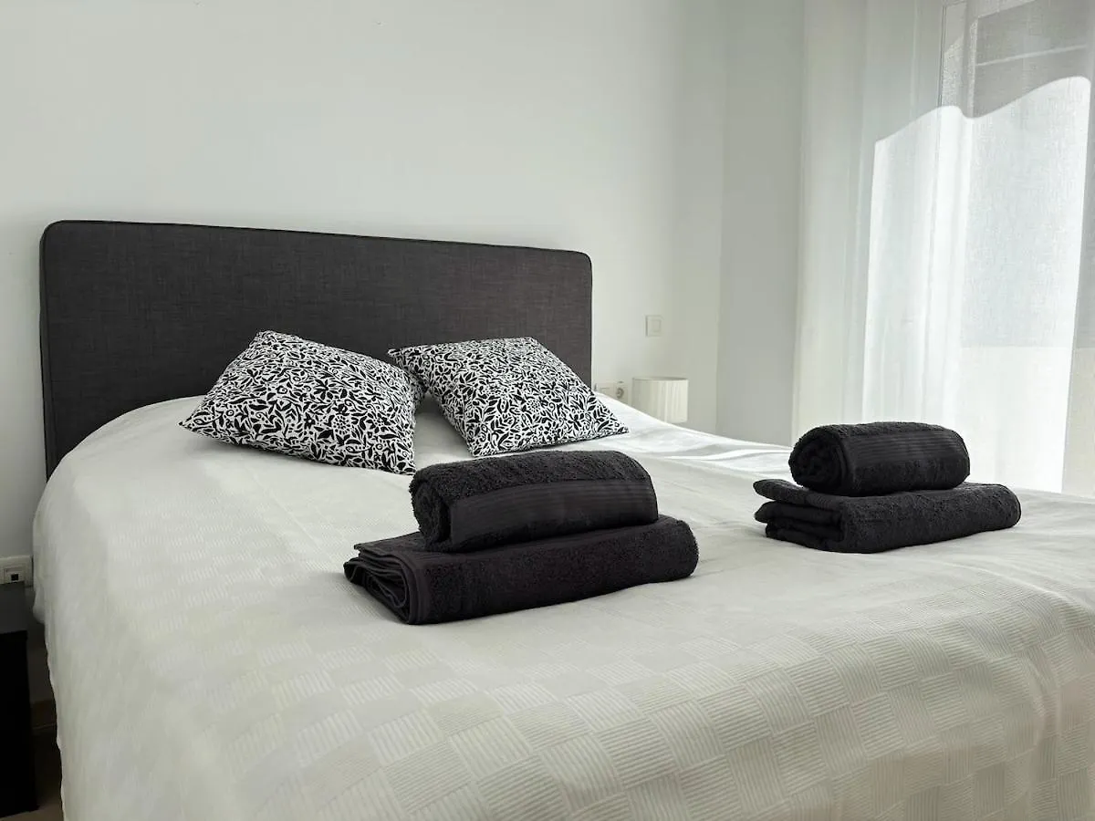 Stunning Apartment Near Golf Courses Perfect For Relaxation! Марбелья