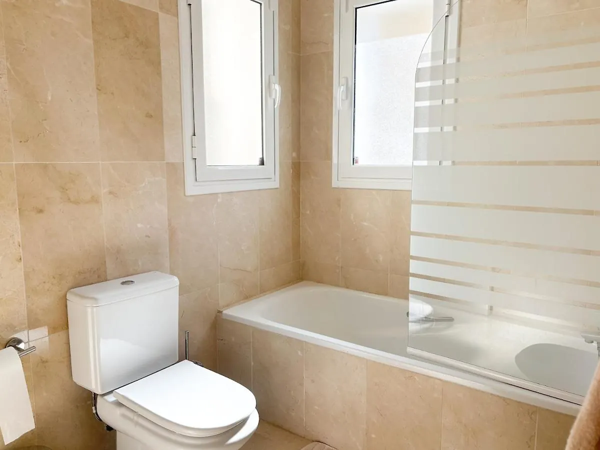 Stunning Apartment Near Golf Courses Perfect For Relaxation! Марбелья