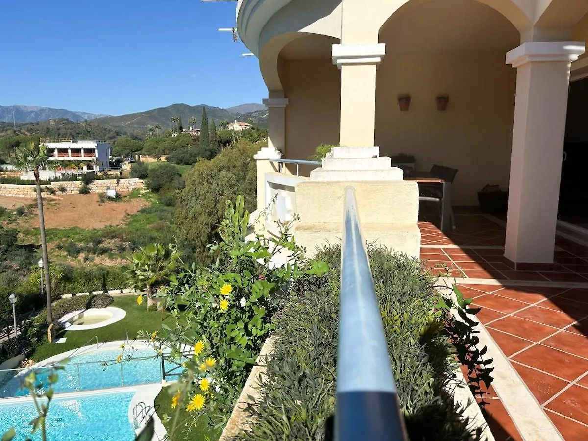 Stunning Apartment Near Golf Courses Perfect For Relaxation! Marbella