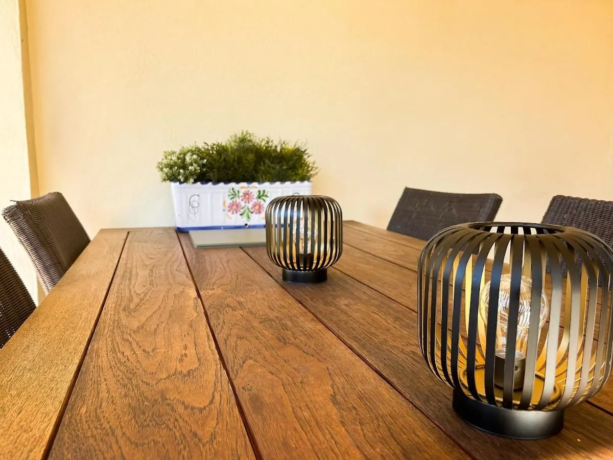 Stunning Apartment Near Golf Courses Perfect For Relaxation! Марбелья