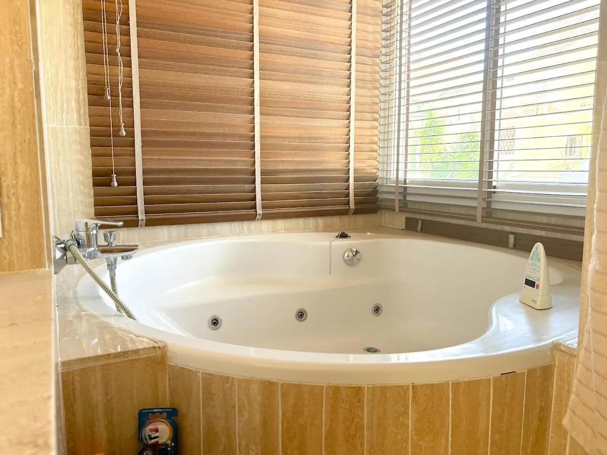 Stunning Apartment Near Golf Courses Perfect For Relaxation! Marbella