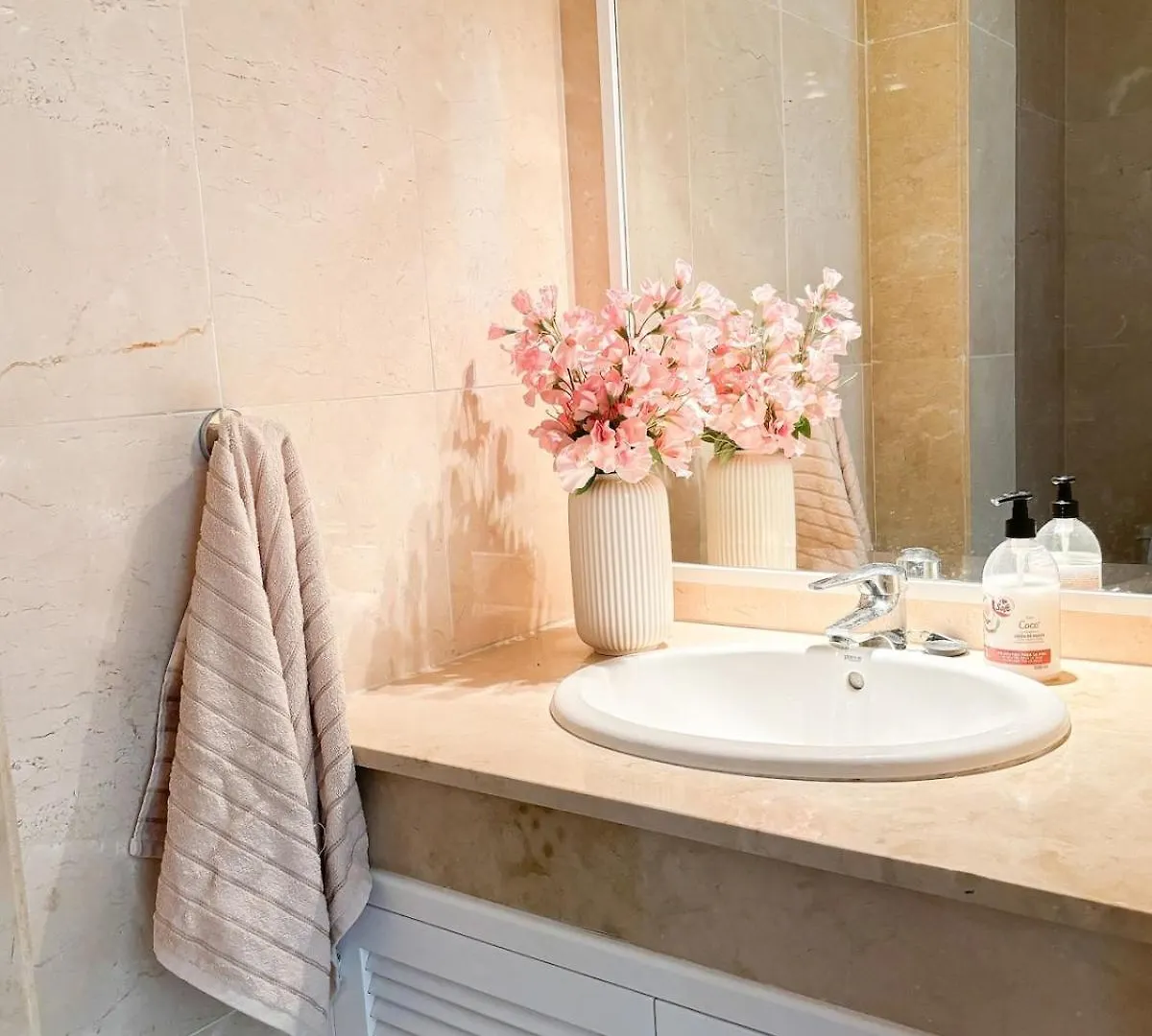 Stunning Apartment Near Golf Courses Perfect For Relaxation! Марбелья
